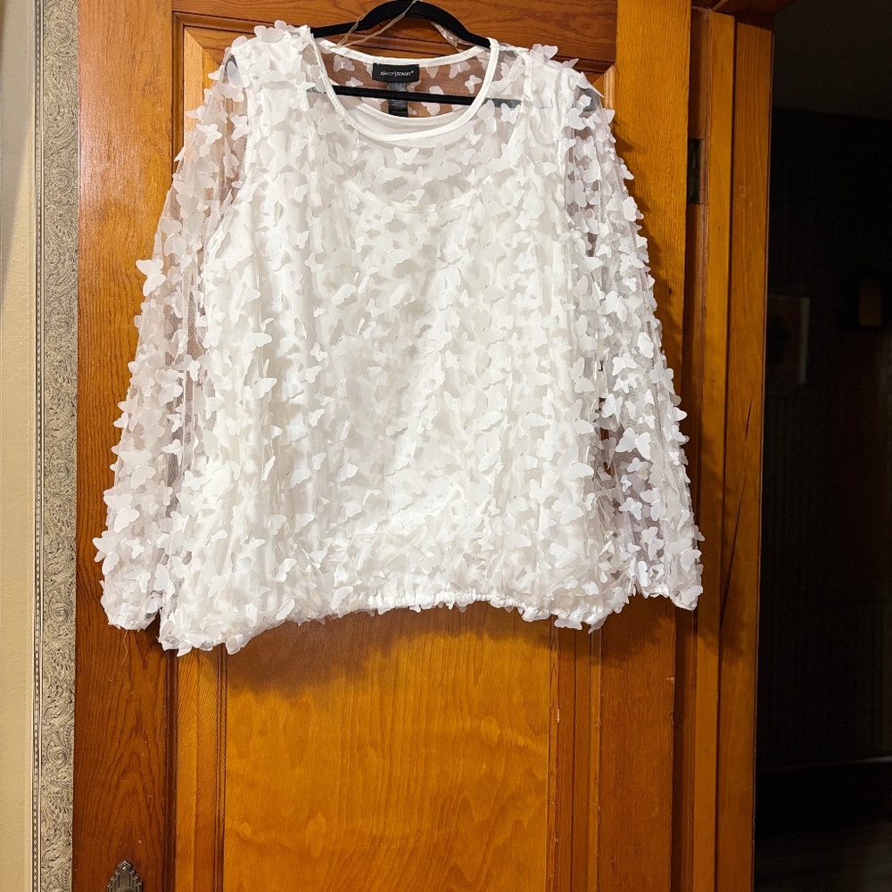 Ashley Stewart,22/24,White